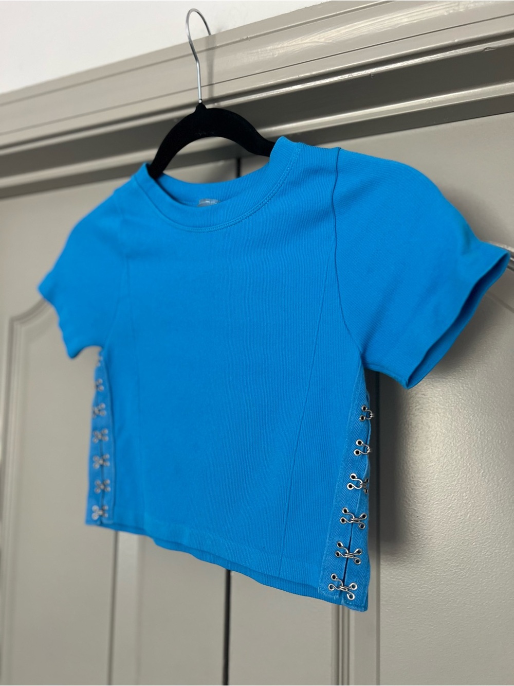 Y2K Hook & Eye Side Crop Top Bright Blue Baby Tee Small - Picture 2 of 5